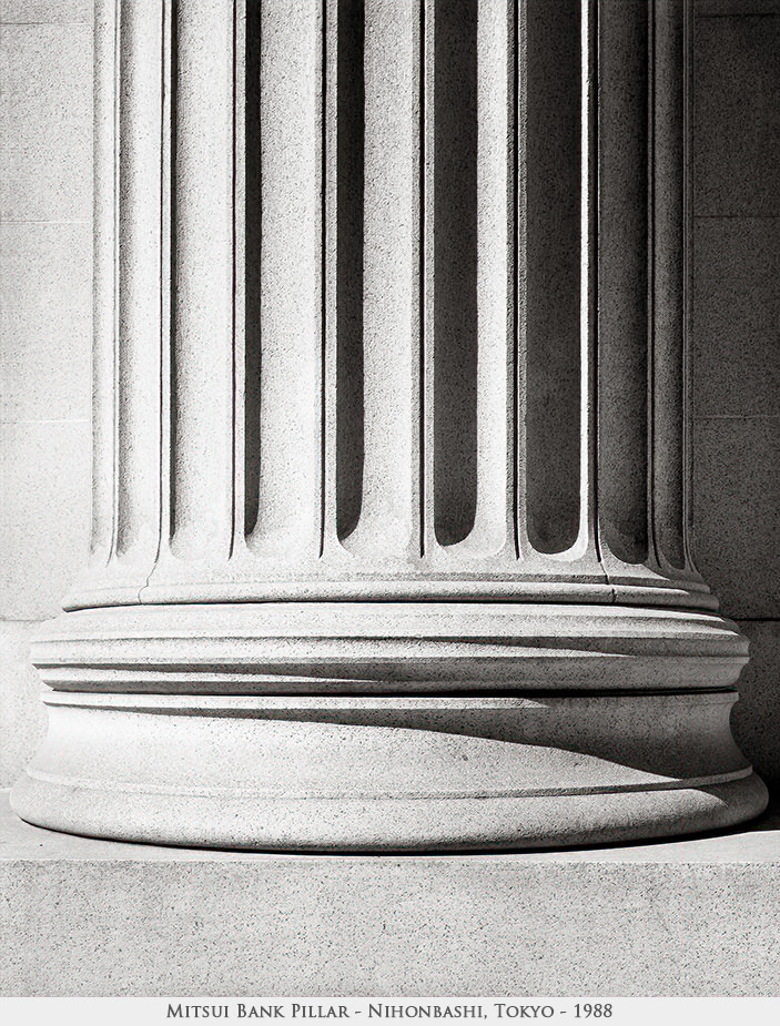 bank pillar