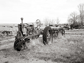 Tractor & Wagon