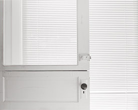 door & venetian blinds