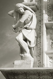 Corner Statue, Duomo