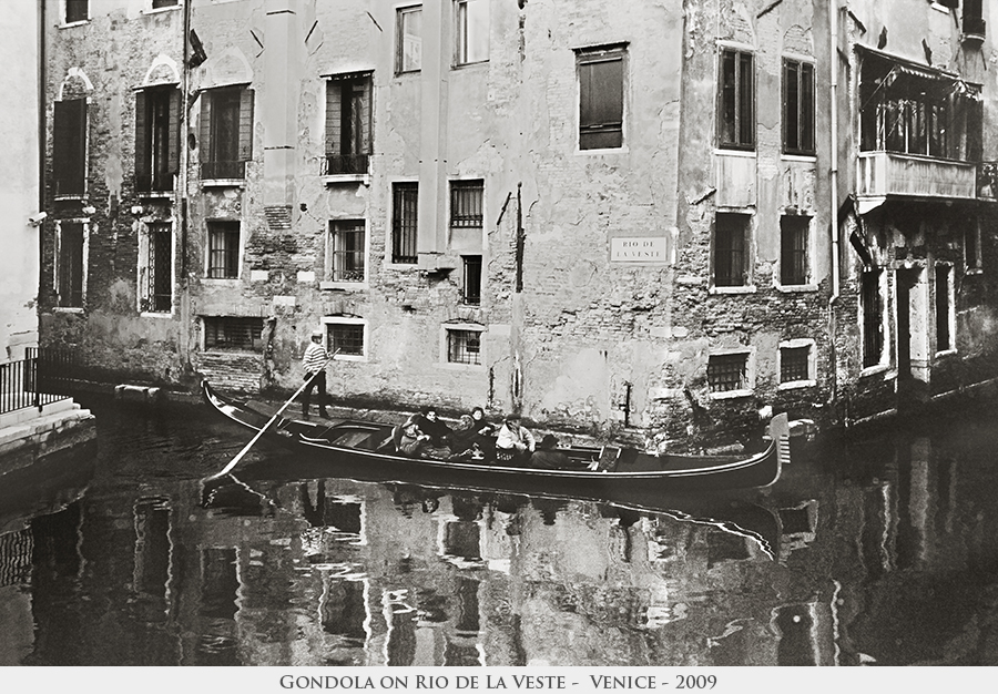 Gondola on Rio de La Veste