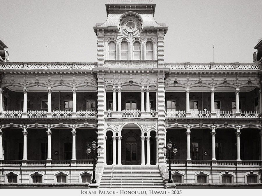 Iolani Palace